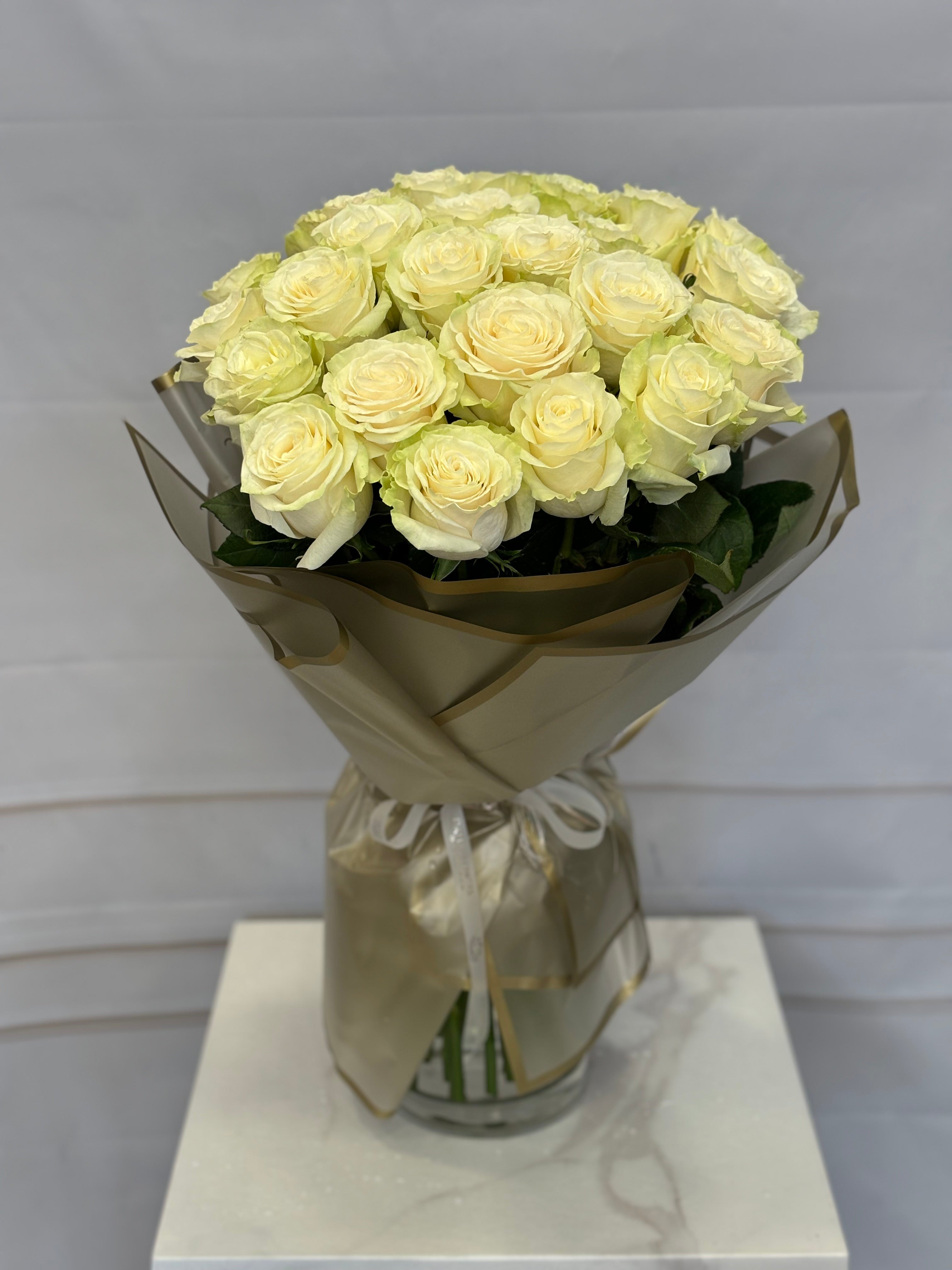 Елегантност в бяло